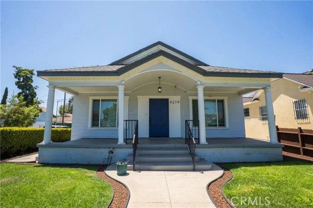 4279 Walton Avenue photo 3