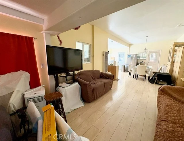 4065 Wadsworth photo 3