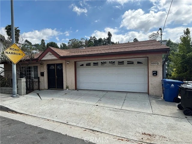 600 Montecito, Los Angeles