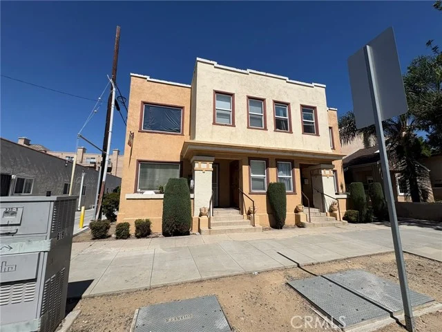 617 West 3rd Street photo 2