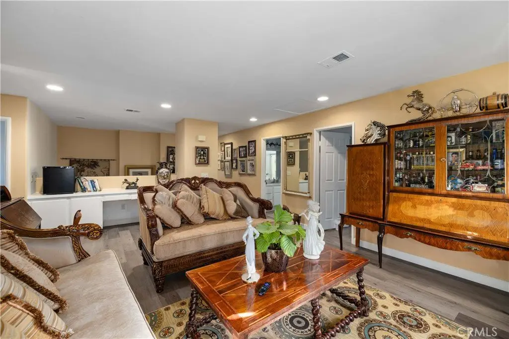 3734 Las Palmas Palmdale CA 93550 29 3734 Las Palmas Palmdale CA 93550