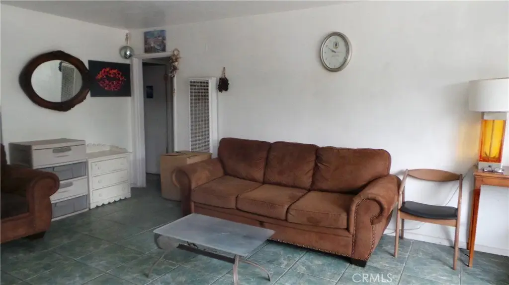 13912 Daventry Street Pacoima CA 91331 10 13912 Daventry Street Pacoima CA 91331
