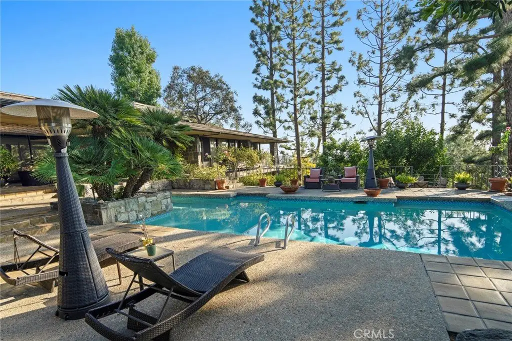 1458 Hillcrest Pasadena CA 91106 10 1458 Hillcrest Pasadena CA 91106