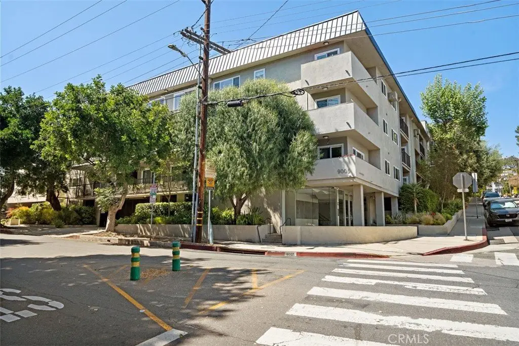 9005 Cynthia Street 209 West Hollywood CA 90069 10 9005 Cynthia Street 209 West Hollywood CA 90069
