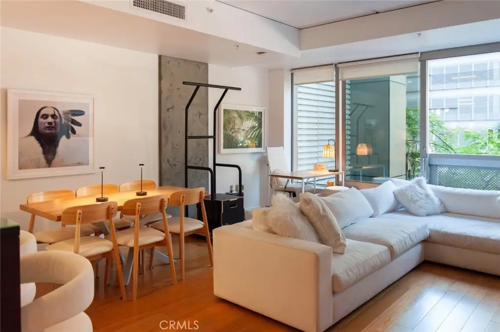 1155 S Grand 307 Los Angeles CA 90015 10 1155 S Grand 307 Los Angeles CA 90015