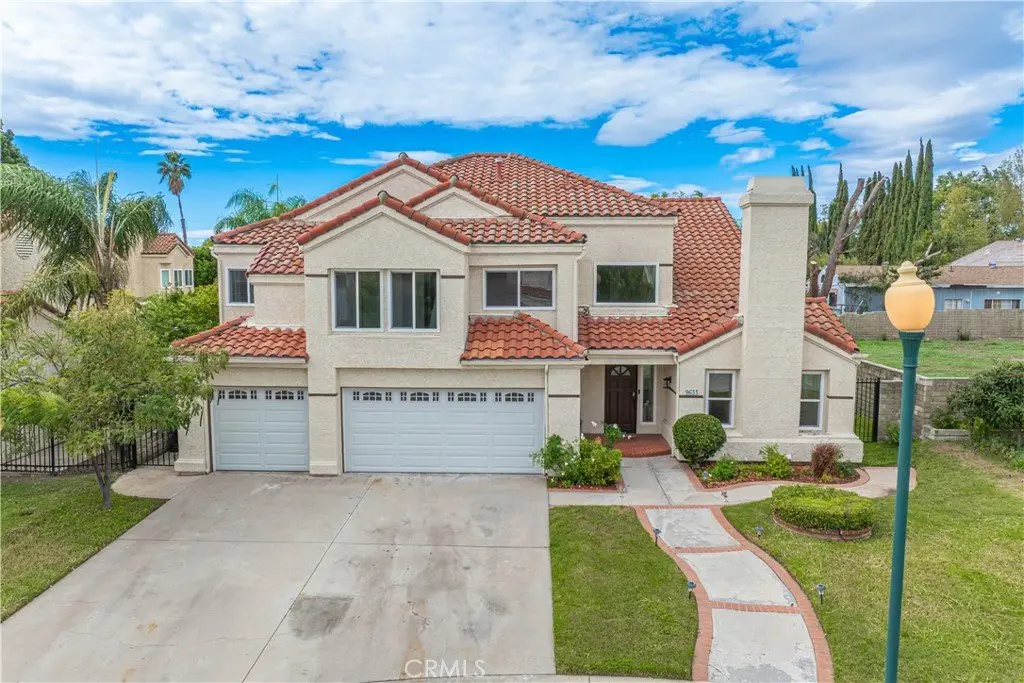 9633 Lilly Court Northridge CA 91325 33 9633 Lilly Court Northridge CA 91325