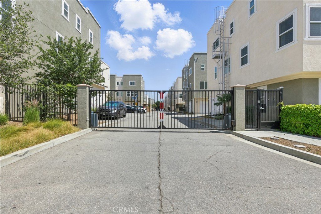 13238 Klein Court Sylmar CA 91342 25 13238 Klein Court Sylmar CA 91342