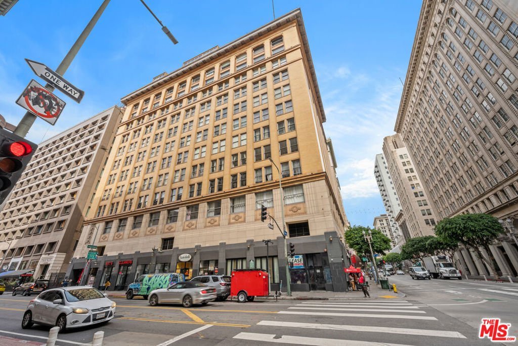 215 W 7th Street 508 Los Angeles CA 90014 31 215 W 7th Street 508 Los Angeles CA 90014