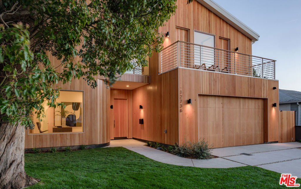 12736 Dewey Street Los Angeles CA 90066 30 12736 Dewey Street Los Angeles CA 90066