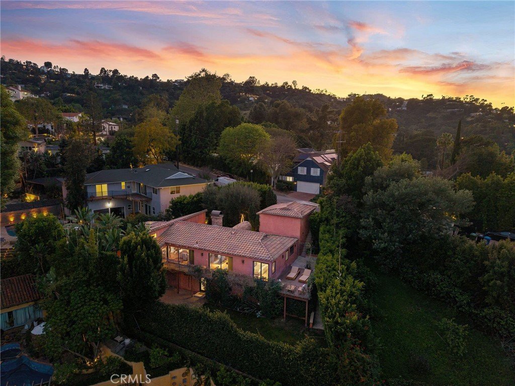 3310 Bennett Drive Los Angeles CA 90068 41 3310 Bennett Drive Los Angeles CA 90068