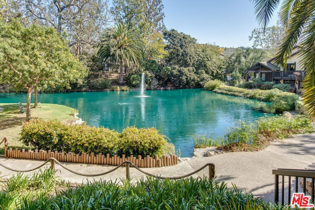3205 Raintree Circle Culver City CA 90230 14 3205 Raintree Circle Culver City CA 90230