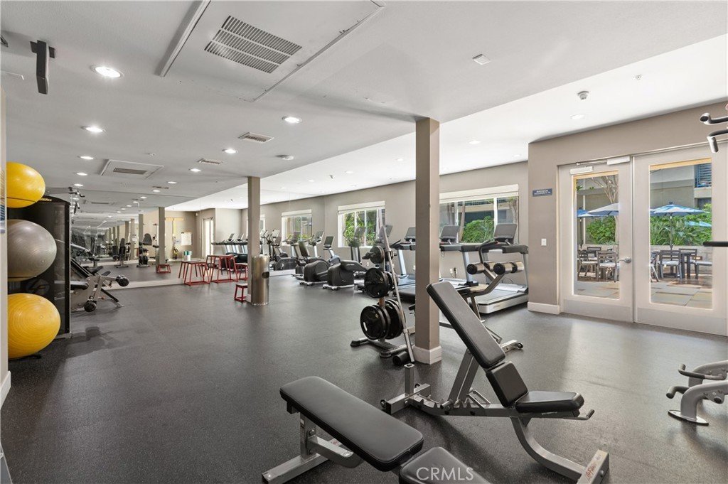 300 E 4th Street 304 Long Beach CA 90802 42 300 E 4th Street 304 Long Beach CA 90802