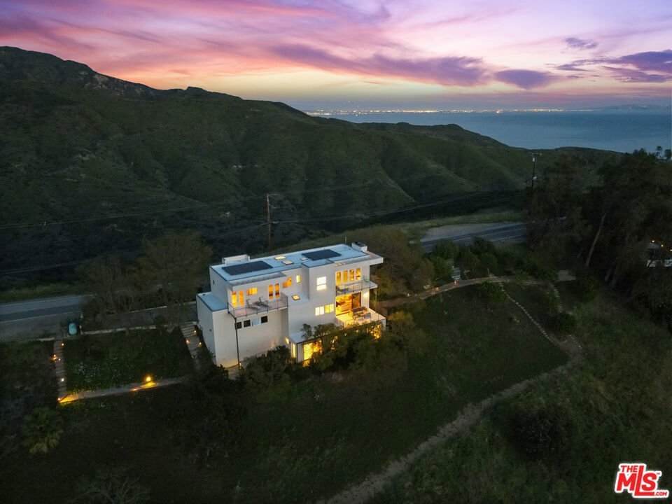 2727 Corral Canyon Road Malibu CA 90265 43 2727 Corral Canyon Road Malibu CA 90265