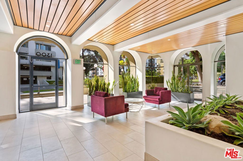 1300 Midvale Avenue 409 Los Angeles CA 90024 12 1300 Midvale Avenue 409 Los Angeles CA 90024