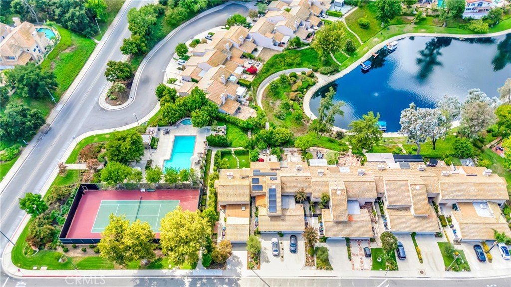 4420 Park Jazmin Calabasas CA 91302 41 4420 Park Jazmin Calabasas CA 91302