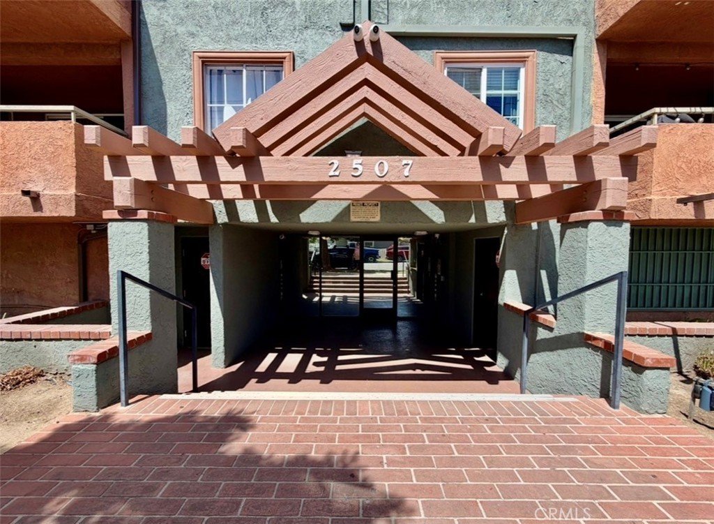 2507 E 15th 213 Long Beach CA 90804 25 2507 E 15th 213 Long Beach CA 90804