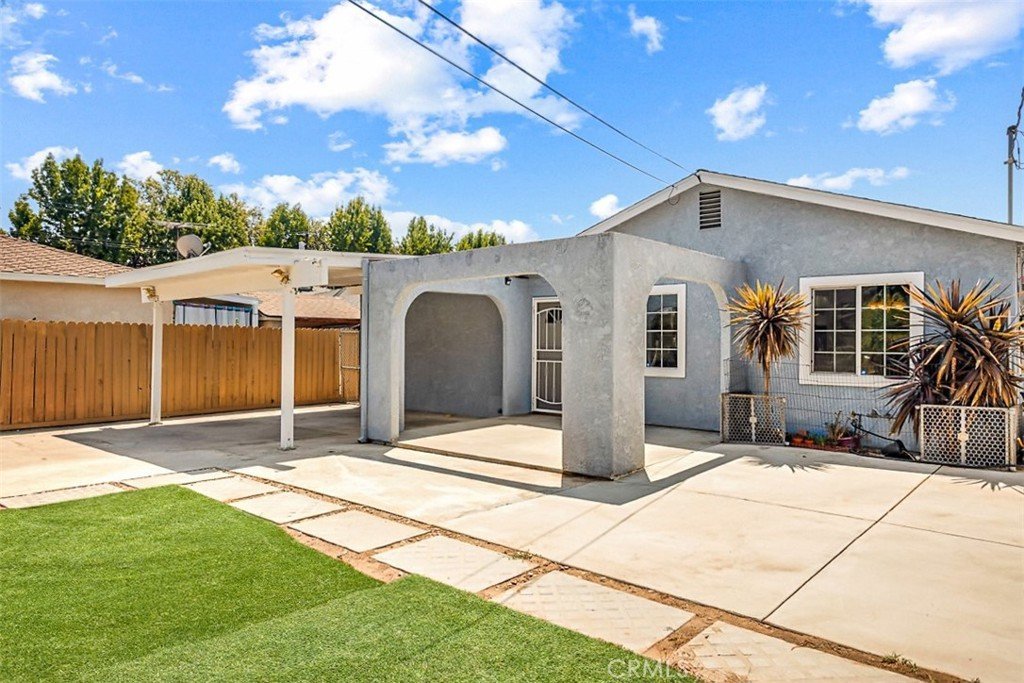15112 Domino Van Nuys CA 91411 49 15112 Domino Van Nuys CA 91411