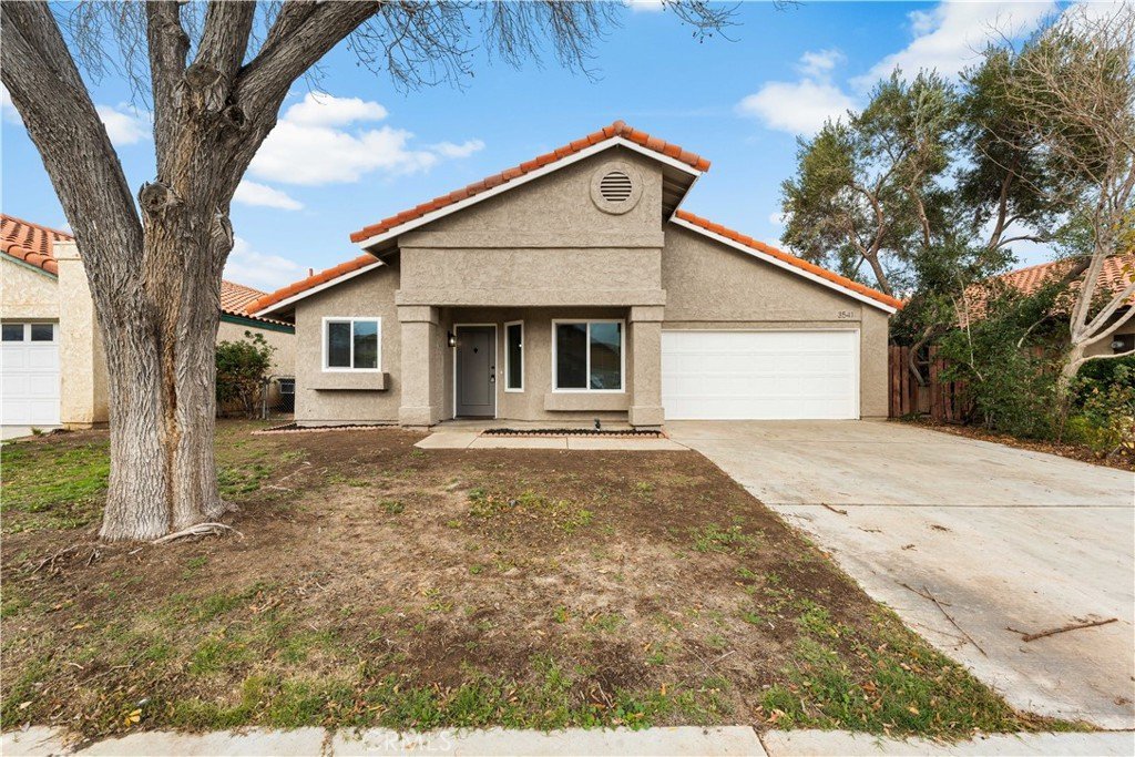 3541 Acorde Palmdale CA 93550 42 3541 Acorde Palmdale CA 93550