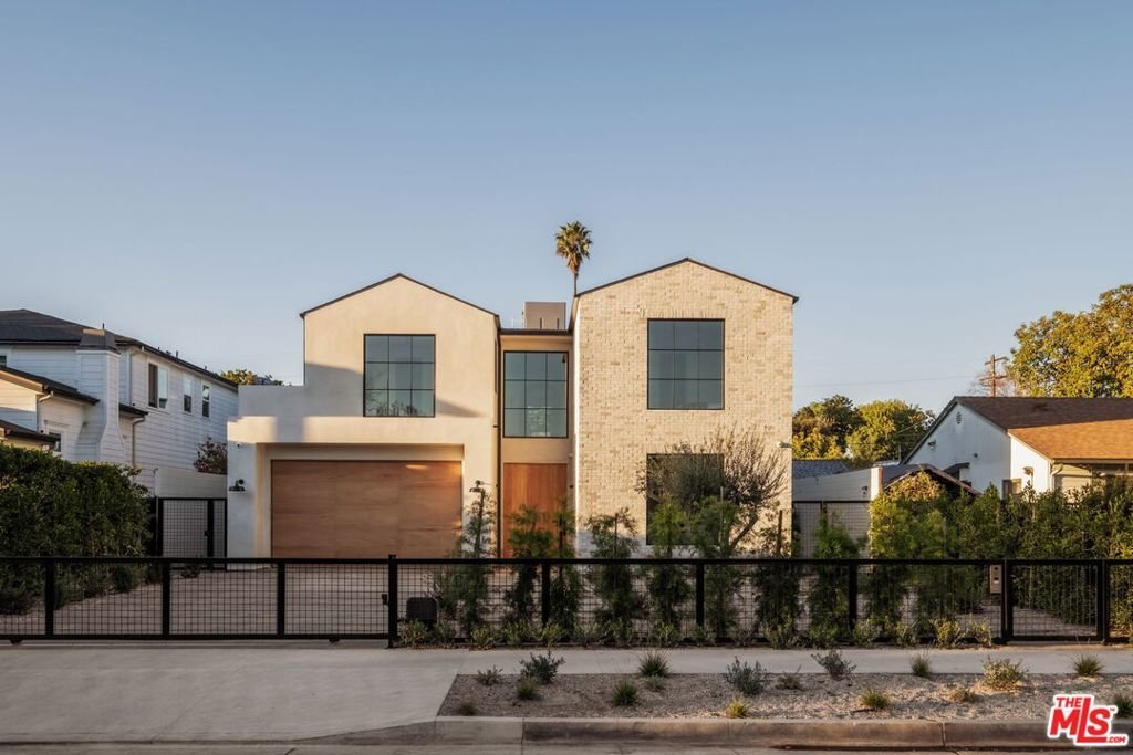 11621 Hesby Street Valley Village CA 91601 31 11621 Hesby Street Valley Village CA 91601