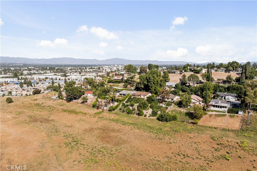 8971 Moorcroft West Hills CA 91304 54 8971 Moorcroft West Hills CA 91304