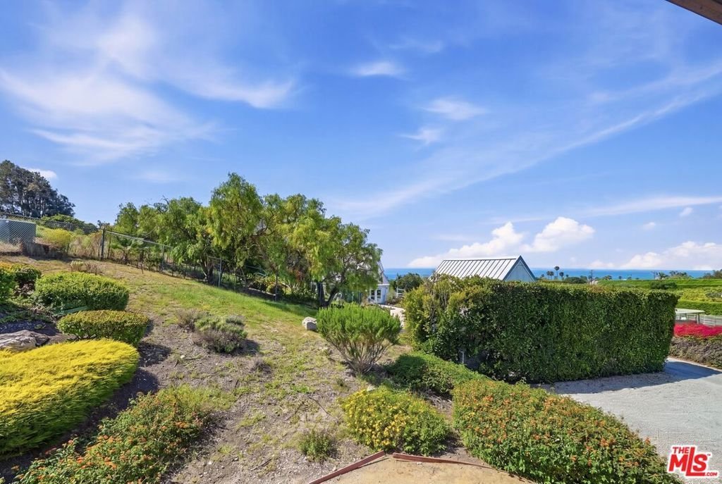 30429 Morning View Drive Malibu CA 90265 36 30429 Morning View Drive Malibu CA 90265