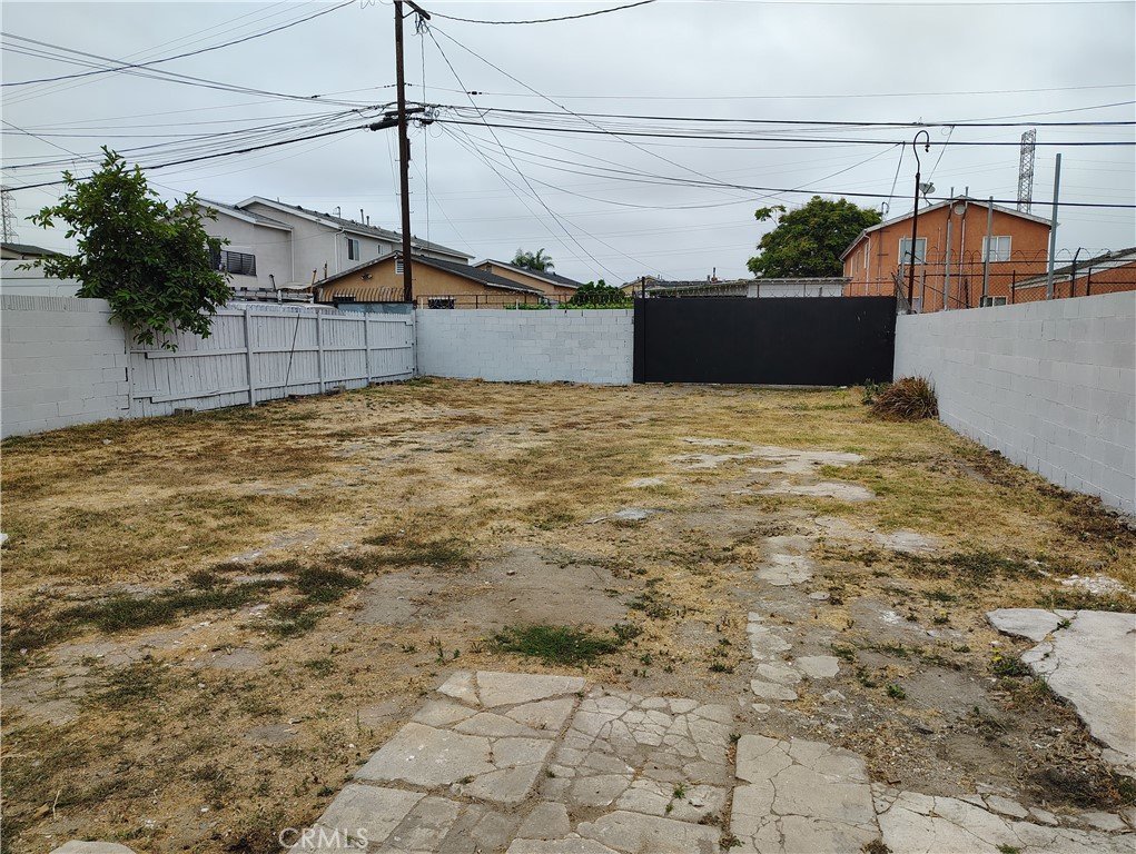 231 E Century Los Angeles CA 90003 29 231 E Century Los Angeles CA 90003
