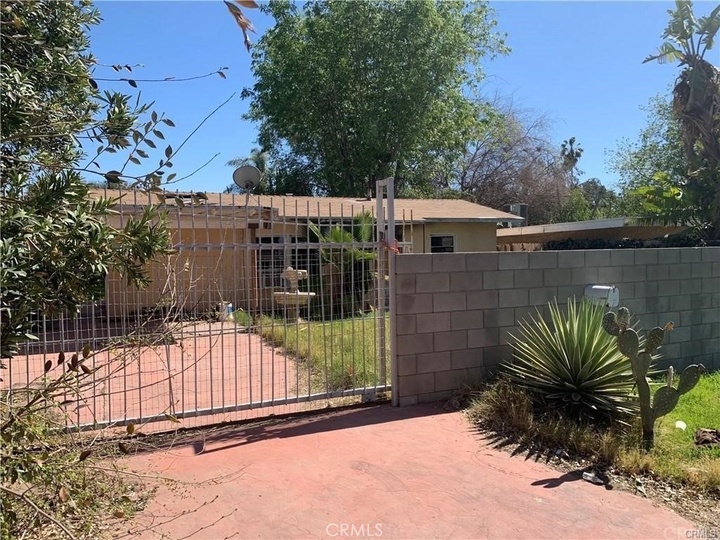3132 Ridgeview Altadena CA 91001 2 3132 Ridgeview Altadena CA 91001