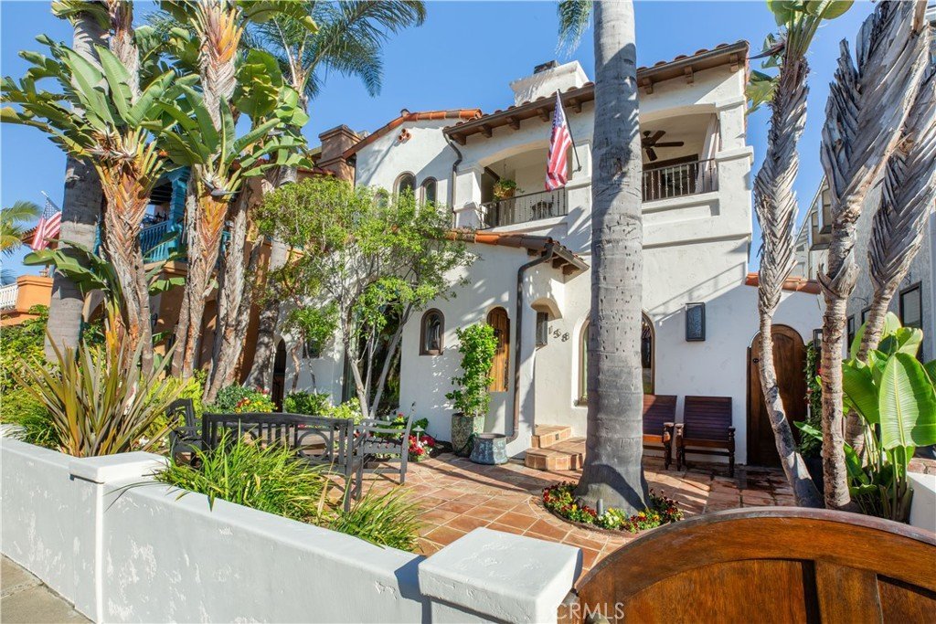 158 Santa Ana Avenue Long Beach CA 90803 48 158 Santa Ana Avenue Long Beach CA 90803