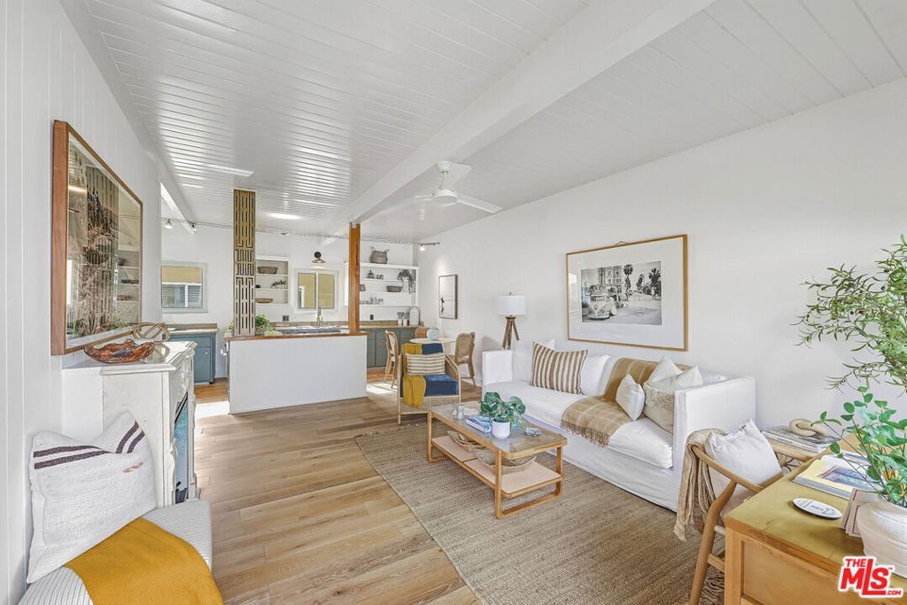 2329 Kansas Avenue 6 Santa Monica CA 90404 21 2329 Kansas Avenue 6 Santa Monica CA 90404