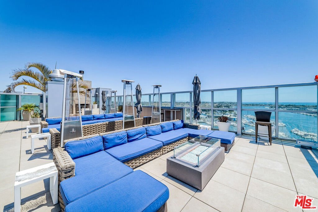 13700 Marina Pointe Drive 1018 Marina Del Rey CA 90292 31 13700 Marina Pointe Drive 1018 Marina Del Rey CA 90292
