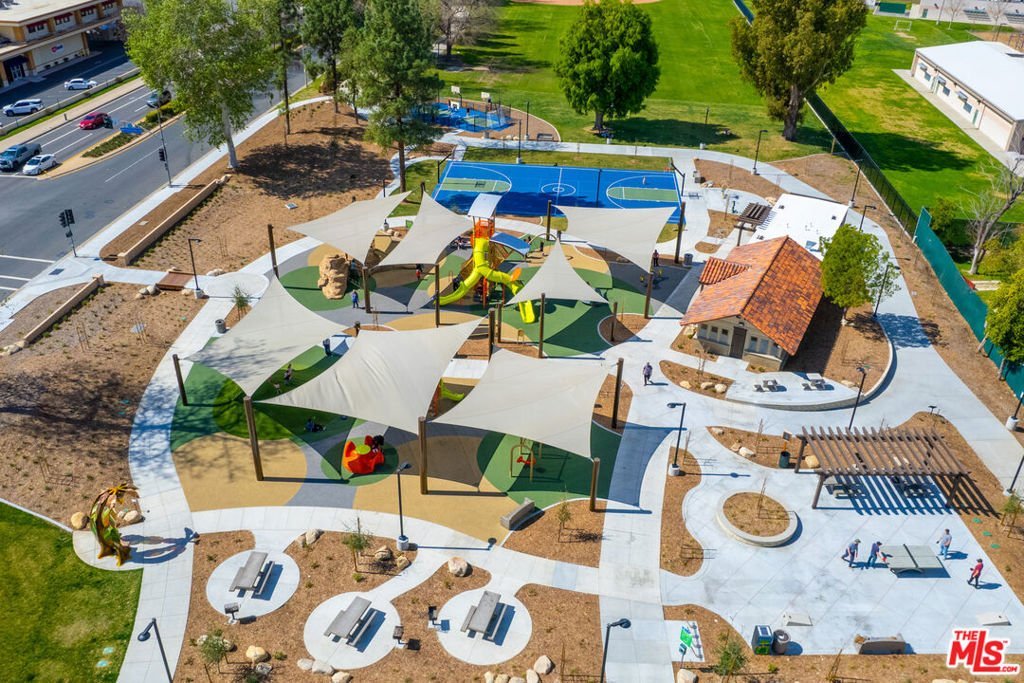 23515 Lyons Avenue 233 Valencia CA 91355 18 23515 Lyons Avenue 233 Valencia CA 91355