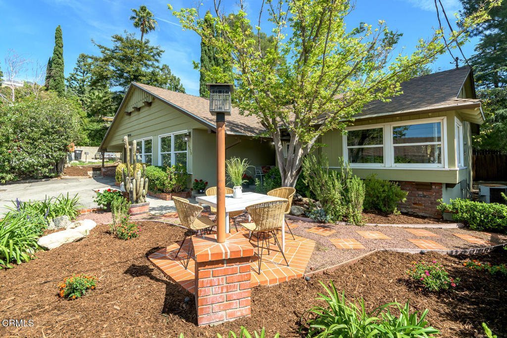 4920 Lowell Avenue Glendale CA 91214 51 4920 Lowell Avenue Glendale CA 91214