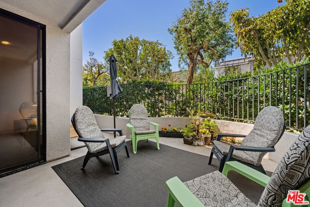 2960 Neilson Way 103 Santa Monica CA 90405 35 2960 Neilson Way 103 Santa Monica CA 90405