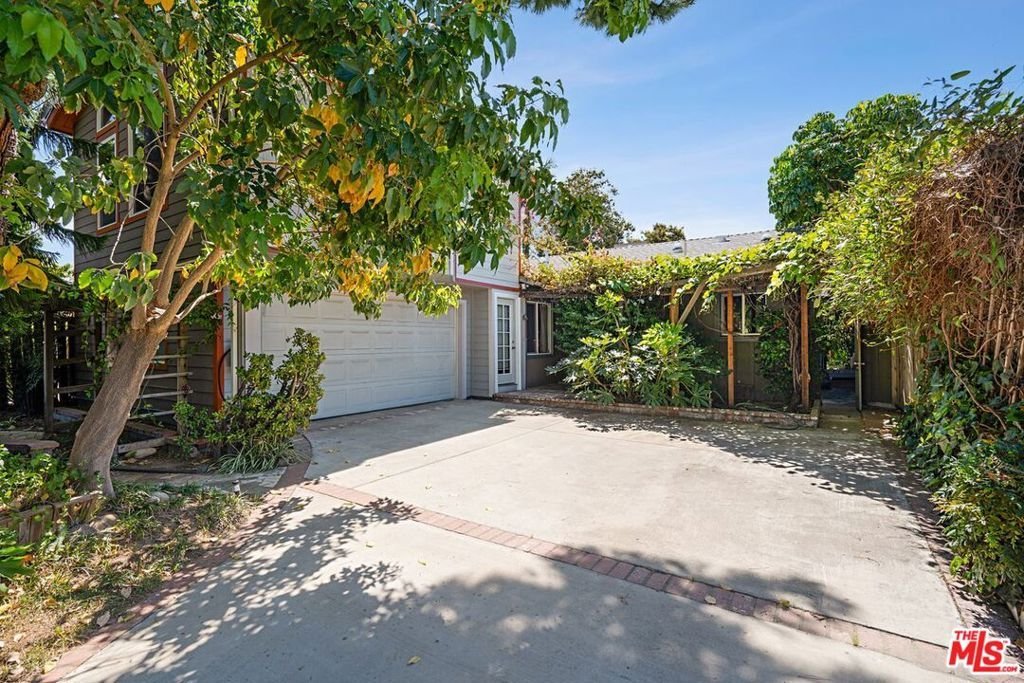 13522 Delano Street Van Nuys CA 91401 46 13522 Delano Street Van Nuys CA 91401