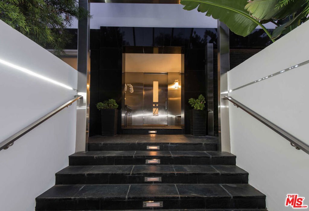 1250 Angelo Drive Beverly Hills CA 90210 23 1250 Angelo Drive Beverly Hills CA 90210