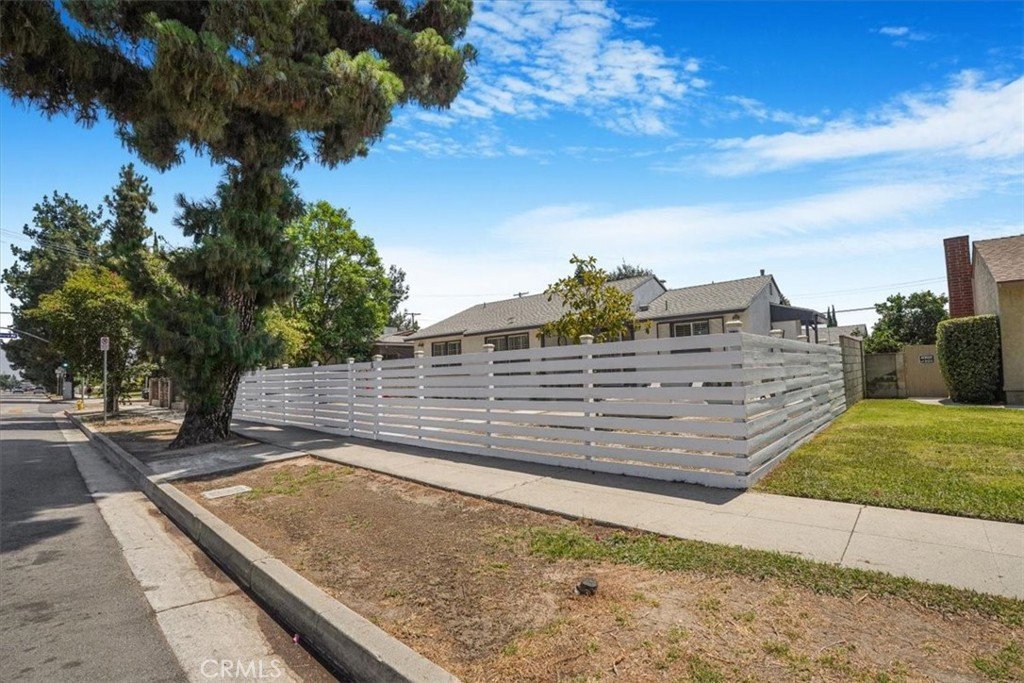 16038 Devonshire Street Granada Hills CA 91344 30 16038 Devonshire Street Granada Hills CA 91344