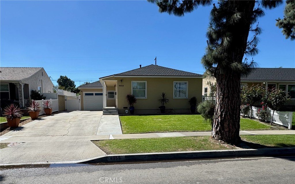 4959 Premiere Avenue Lakewood CA 90712 60 4959 Premiere Avenue Lakewood CA 90712