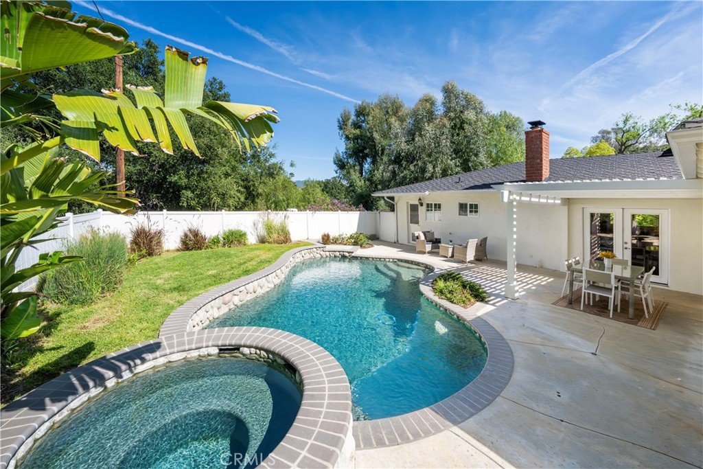 23555 Neargate Newhall CA 91321 38 23555 Neargate Newhall CA 91321