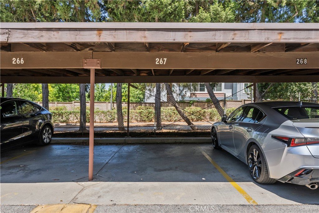 23515 Lyons 271 Valencia CA 91355 34 23515 Lyons 271 Valencia CA 91355