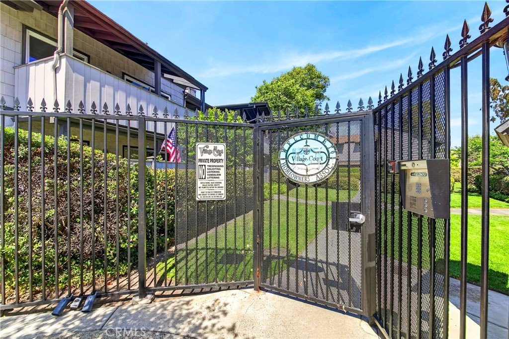 24110 Western Avenue E Harbor City CA 90710 23 24110 Western Avenue E Harbor City CA 90710