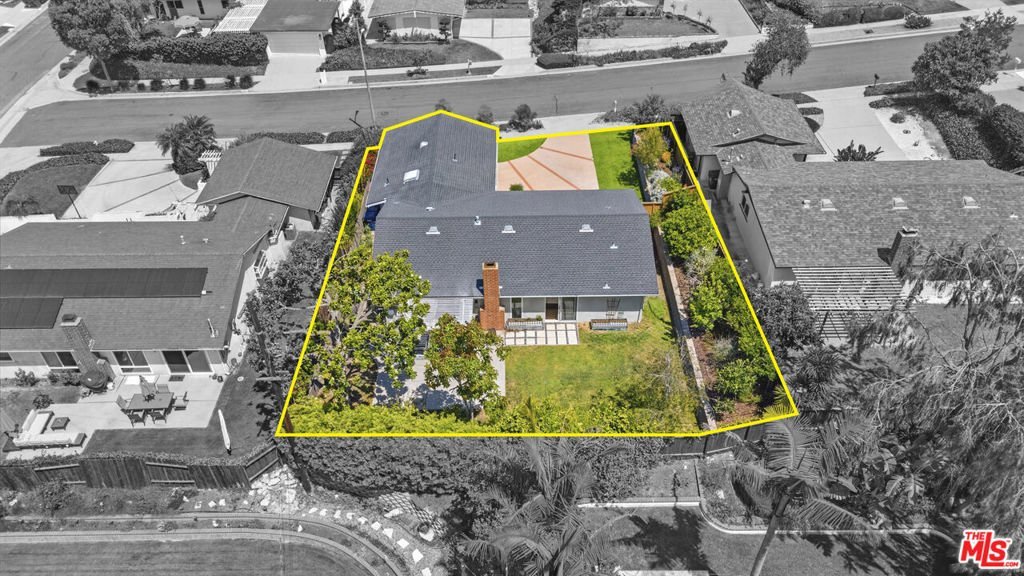 7022 Lofty Grove Drive Rancho Palos Verdes CA 90275 32 7022 Lofty Grove Drive Rancho Palos Verdes CA 90275