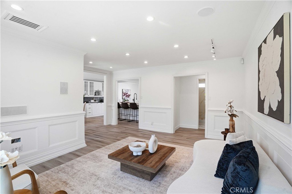 17721 Burbank Encino CA 91316 46 17721 Burbank Encino CA 91316