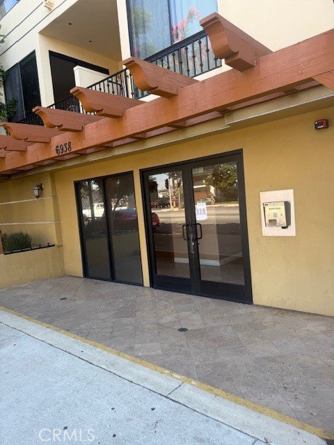 6938 Laurel Canyon North Hollywood CA 91605 10 6938 Laurel Canyon North Hollywood CA 91605
