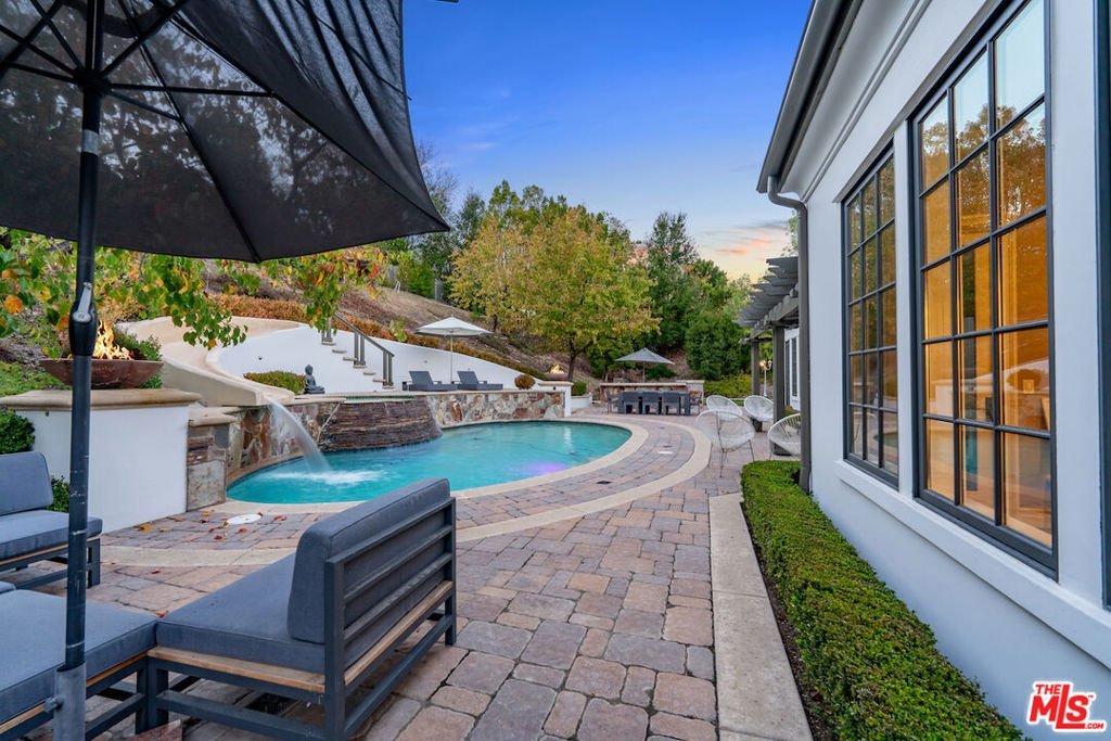 25400 Prado De Las Peras Calabasas CA 91302 39 25400 Prado De Las Peras Calabasas CA 91302