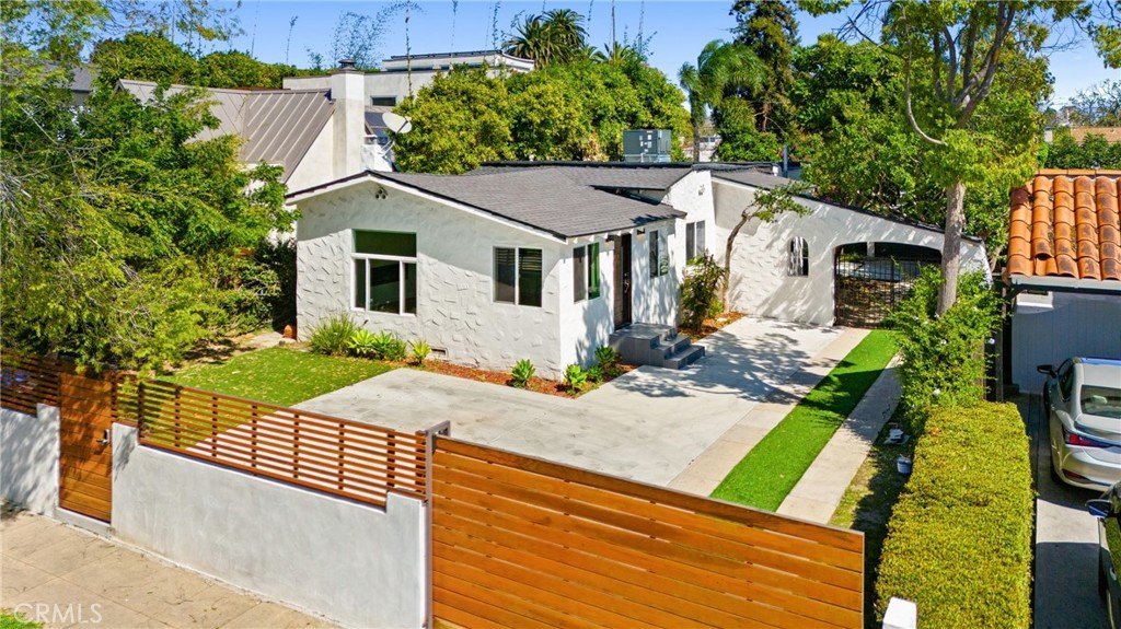 2216 Veteran Avenue Los Angeles CA 90064 31 2216 Veteran Avenue Los Angeles CA 90064