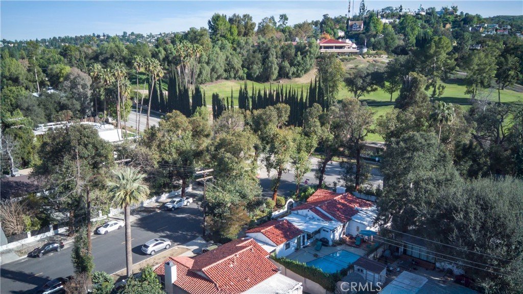 4905 Alhama Woodland Hills CA 91364 33 4905 Alhama Woodland Hills CA 91364