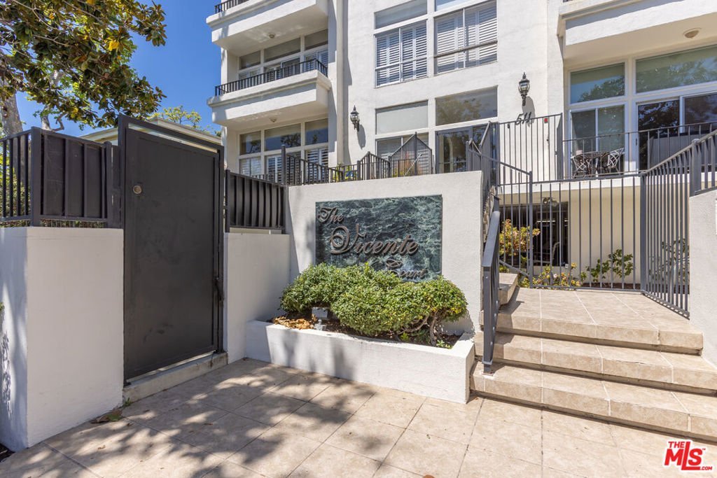 511 San Vicente Boulevard 106 Santa Monica CA 90402 26 511 San Vicente Boulevard 106 Santa Monica CA 90402
