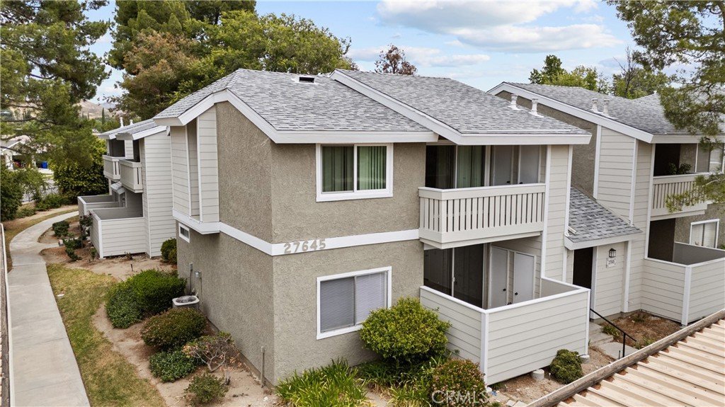 27645 Susan Beth A Saugus CA 91350 26 27645 Susan Beth A Saugus CA 91350