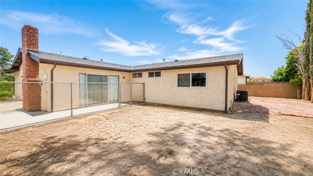 45650 Fig Avenue Lancaster CA 93534 18 45650 Fig Avenue Lancaster CA 93534