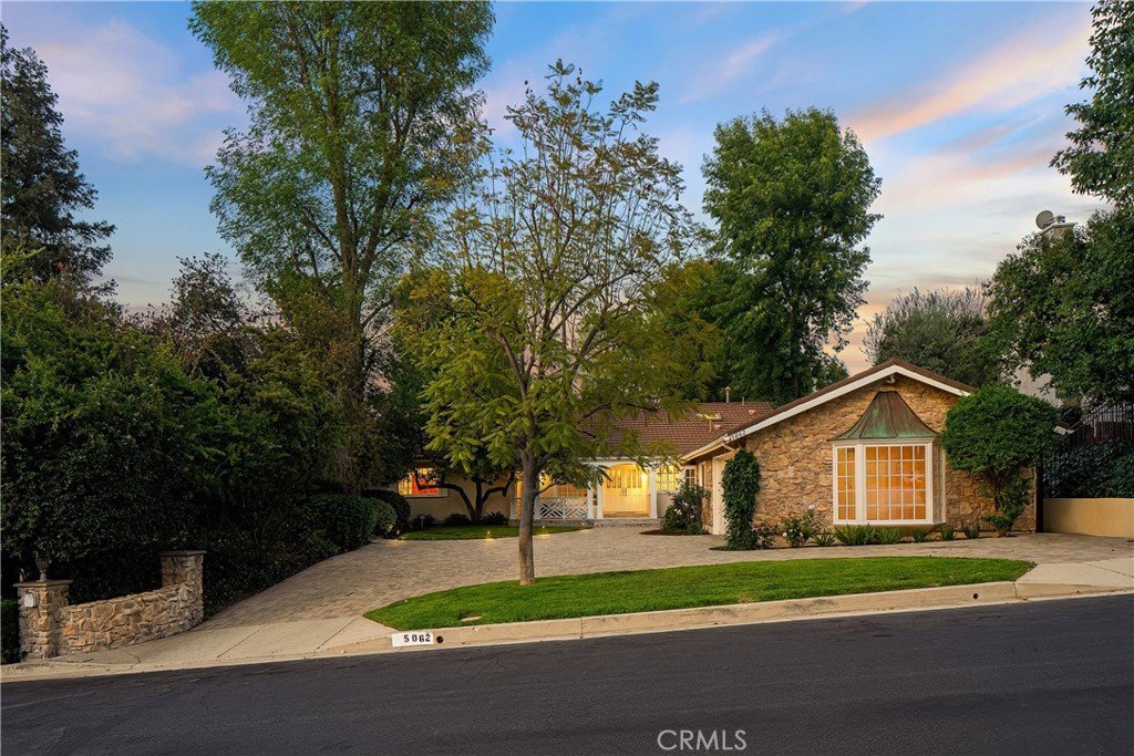 5062 Calvin Avenue Tarzana CA 91356 33 5062 Calvin Avenue Tarzana CA 91356